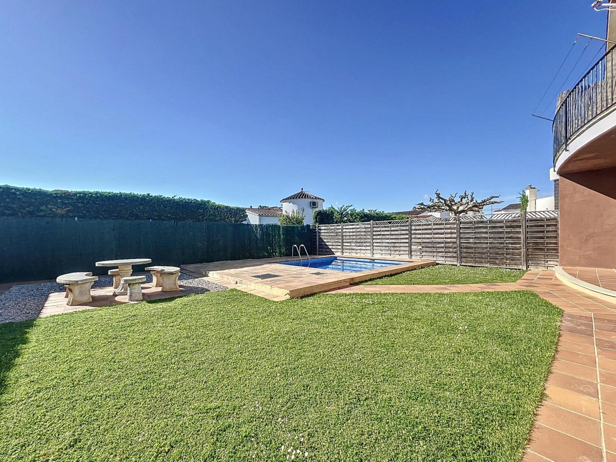 Peni 168A - Belle Maison Avec Piscine Empuriabrava Exterior foto